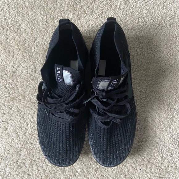 men’s 9.5 nike triple black vapormax - Picture 2 of 4